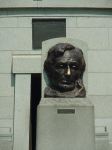 bust of lincoln